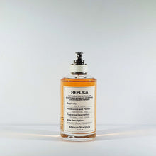 Load image into Gallery viewer, PERFUME DECANT Maison Margiela Replica On A Date EDT